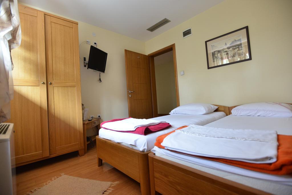 Motel Kneginja Čačak Habitación foto
